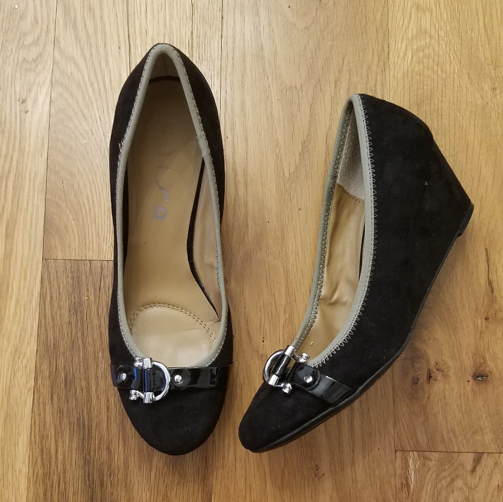 Unisa suede wedge shoes